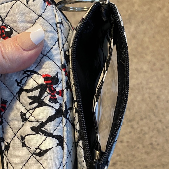 Vera Bradley Penguin Pattern Keychain or Fob - Picture 4 of 6